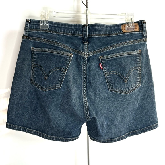 Levi’s Mid-rise Denim Shorts Indigo Wash -‎ Size 8 / 29 - Picture 2 of 7